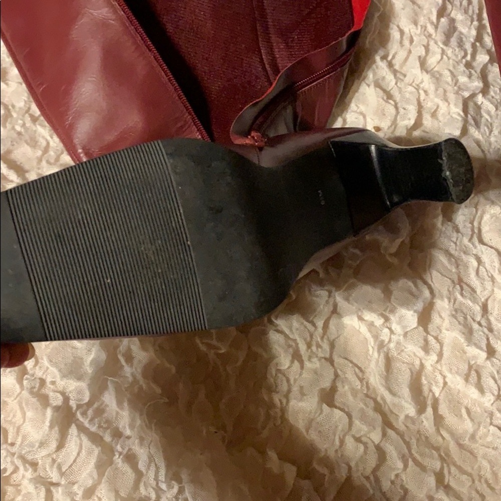 Knee high boots - Picture 5 of 5